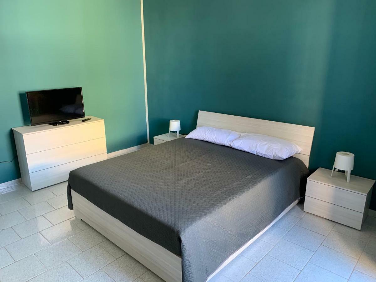 Skandivi Apartment Bari Luaran gambar